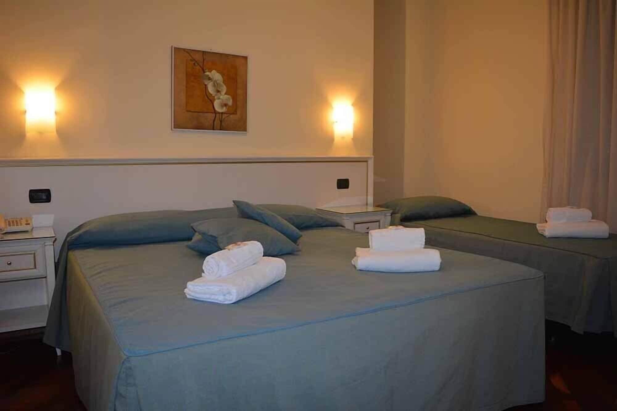 Costa Hotel Pompei Esterno foto