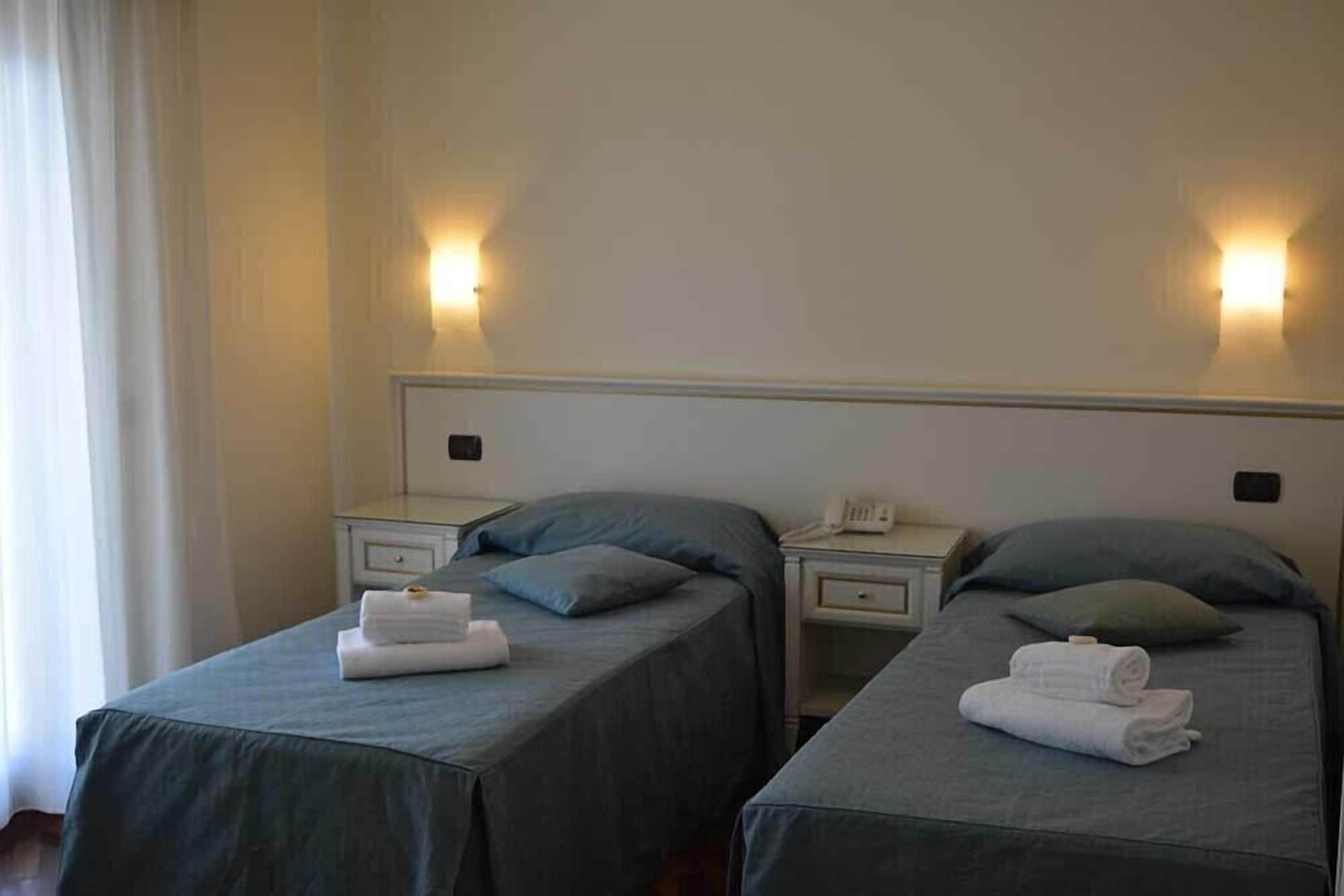 Costa Hotel Pompei Esterno foto