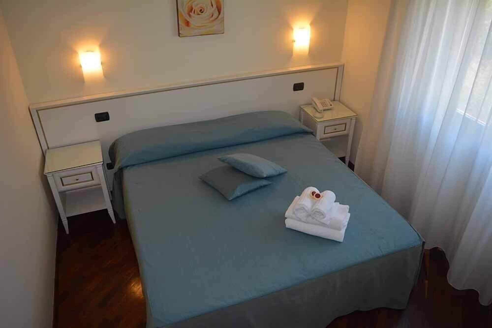 Costa Hotel Pompei Esterno foto