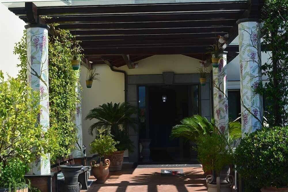 Costa Hotel Pompei Esterno foto